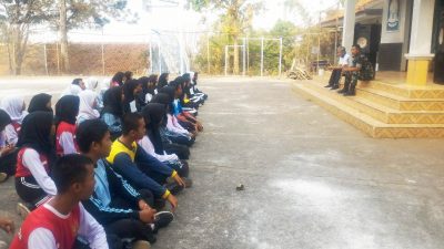 Lomba Karya Tulis Tingkat Pelajar dalam HUT TNI ke 74