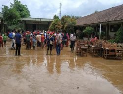 Tinjau Lokasi Banjir, Pemkab Sumedang Akan Prioritaskan Perbaikan Insfrastruktur