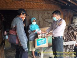 Polsek Conggeang Lakukan Pengecekan Pendistribusian Sembako Dari Provinsi