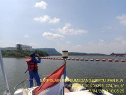 Jaga Perairan Jatigede, Satpolair Polres Sumedang Laksanakan Patroli Rutin