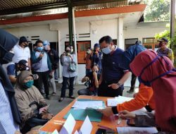 Bupati Sumedang Monitoring Penyaluran Bantuan Sosial Tunai dari Presiden