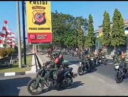 Berseragam Lengkap Puluhan Anggota Kodim Datangi Mapolres Sumedang