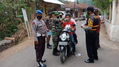 Tegakkan Perbup 74/2020, Petugas Gabungan Patroli Sampai ke Pemukiman Warga