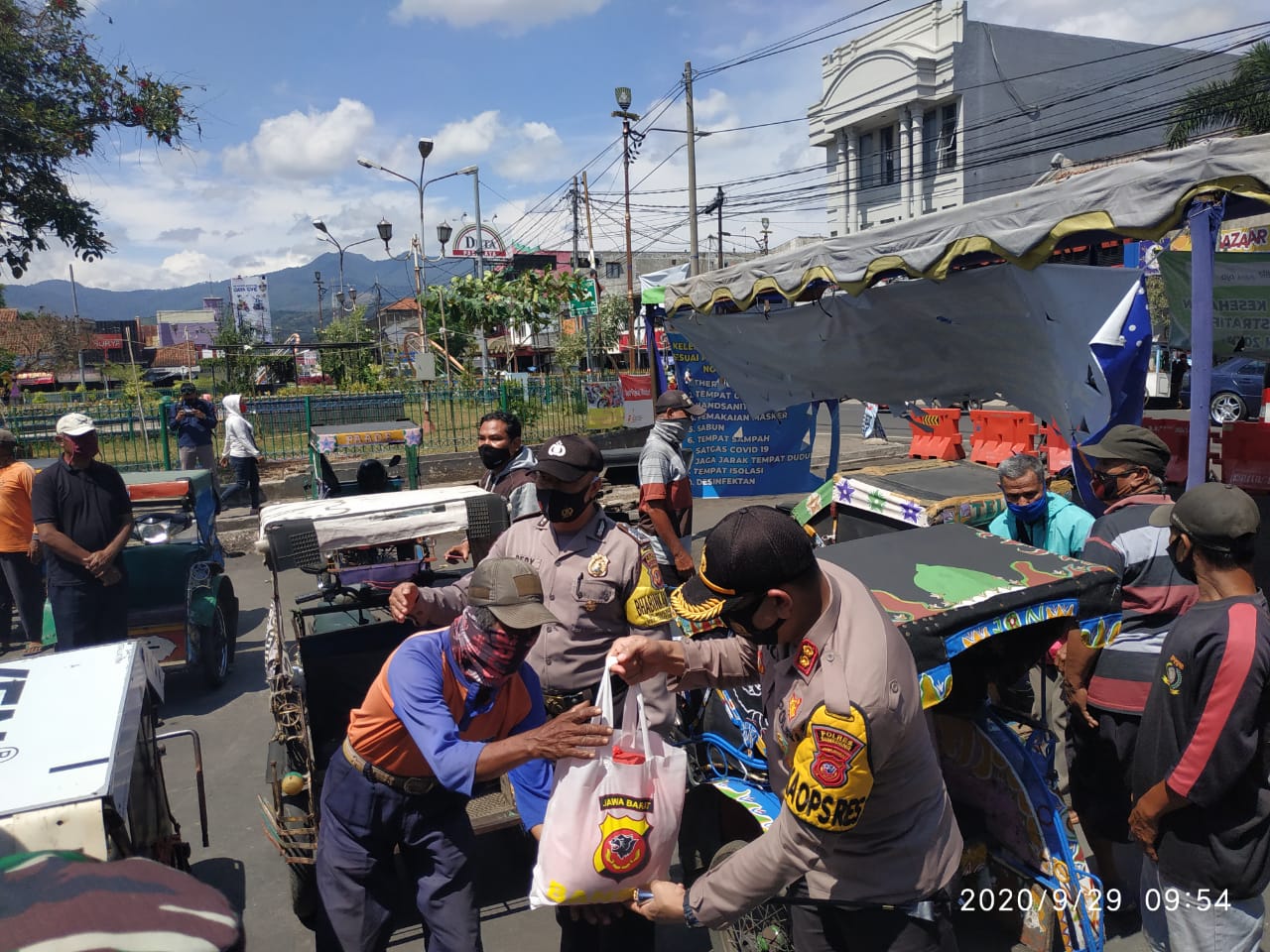 500 Paket Sembako