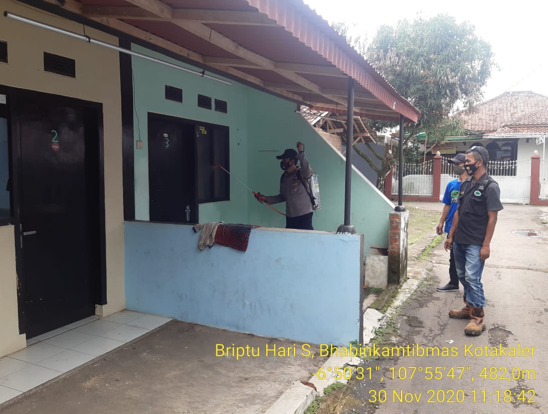 Penyemprotan Disinfektan