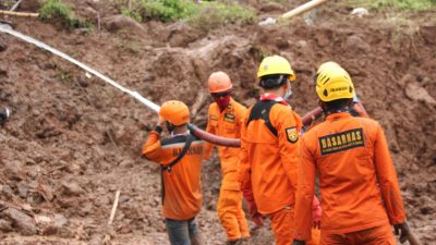 Tim SAR Perpanjang Pencarian Korban Longsor Cimanggung, Hingga Tiga Hari Kedepan