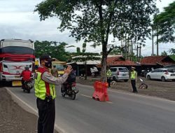 Disiplin Prokes, Polsek Tomo dan Jatinangor Gelar Operasi Yustisi