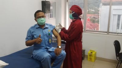 103 Nakes di RSUD Sumedang, Jalani Vaksinansi Covid-19