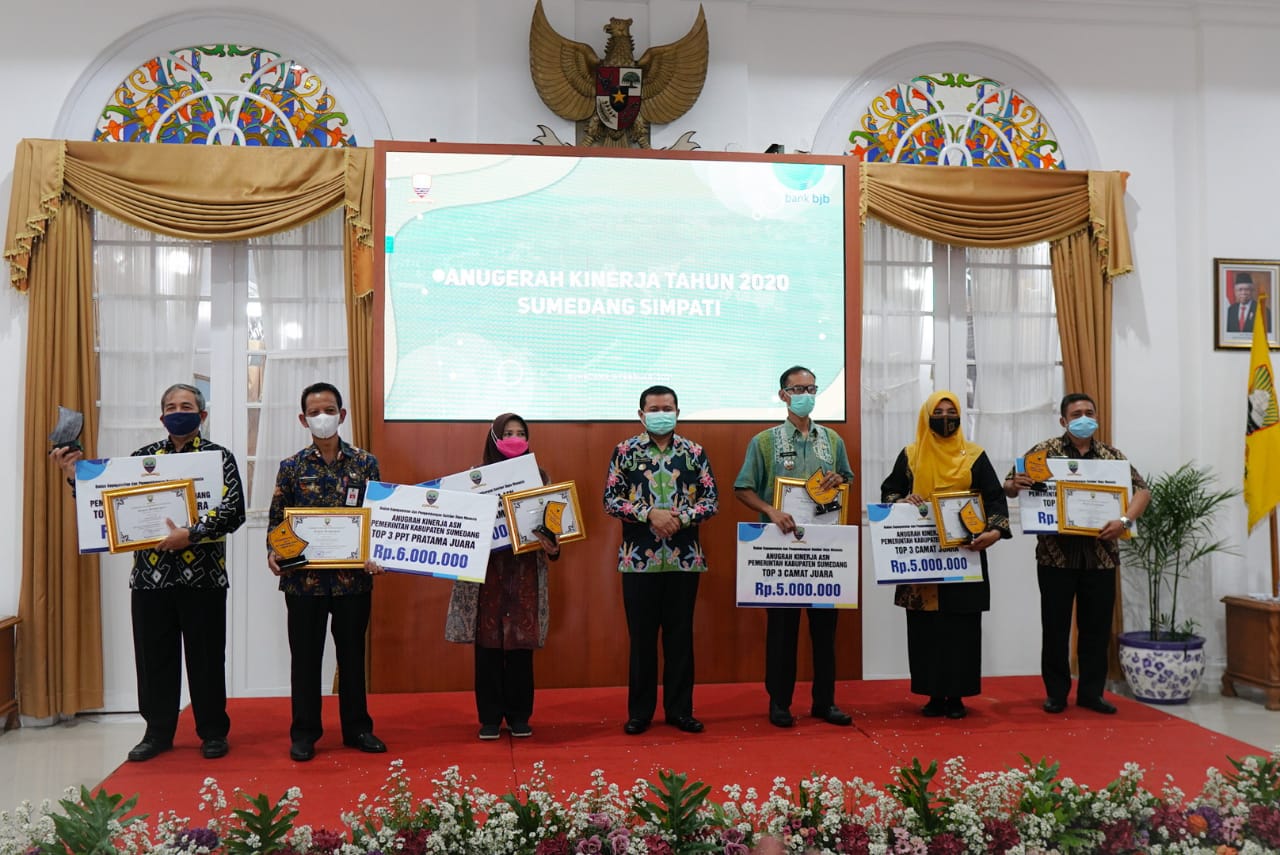 Anugerah Kinerja Award Simpati Tahun 2020