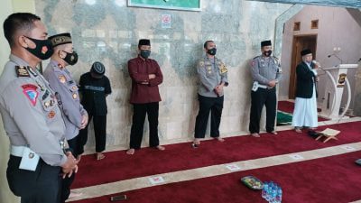 Peringati Isra Mi’raj, Polres Sumedang Gelar Doa Bersama dan Santunan Anak Yatim