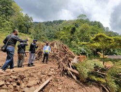 Pasca Banjir Bandang, Obyek Wisata di Aliran Sungai di Sumedang Ditutup Sementara