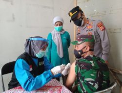 Camat Paseh Apresiasi, Antusias TNI-POLRI Untuk Laksanakan Vaksin Sinovac