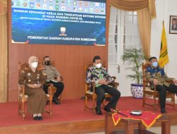 Bupati Ikuti Peringatan Hari Otonomi Daerah XXV Tahun 2021 Secara Virtual