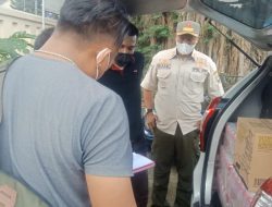 Melintas di Pokso Penyekatan, Mobil Xenia Pembawa Ratusan Miras Diamankan Satpol PP