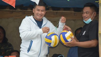 Wabup Erwan Tutup Turnamen Bola Voli