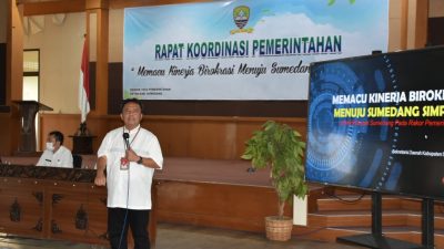 Memacu kinerja Birokrasi Menuju Sumedang SIMPATI
