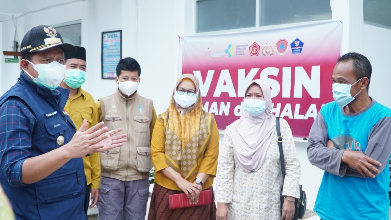 Bupati kunjungi puskesmas buahdua