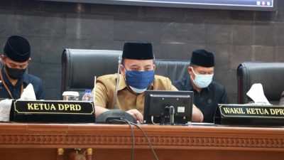 Bupati Sampaikan Nota Pengantar 7 Raperda dan Rancangan KUA PPAS 2022 ke DPRD Sumedang