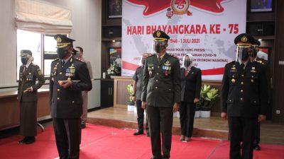 Pelaksanaan upacara HUT Bhayangkara ke 75