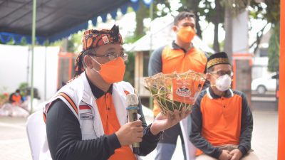 PKS Jabar Bagikan 200 Ribu Paket Qurban