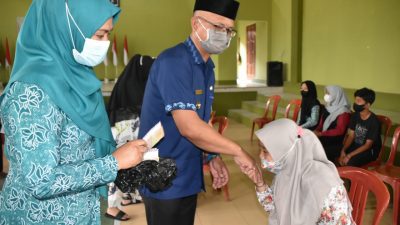 Peringati 10 Muharram, Pemdes Cibeureum Kulon Santuni Anak Yatim