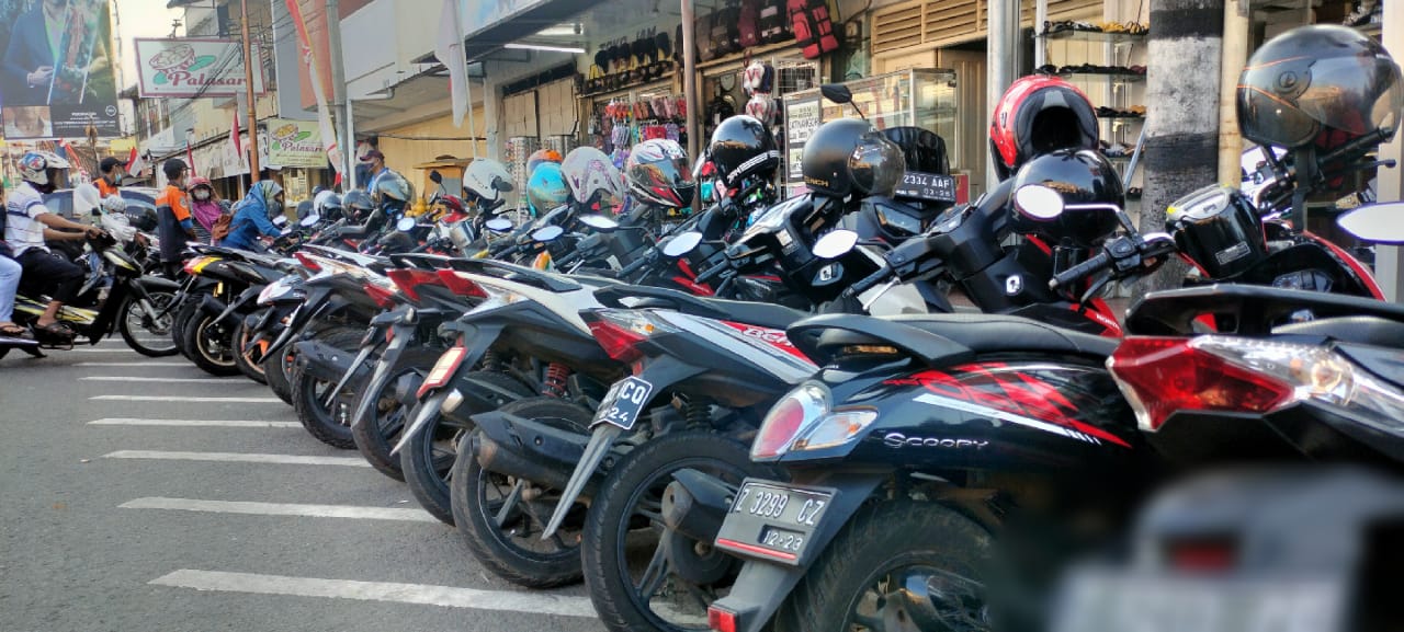 Kendaraan bermotor mendominasi