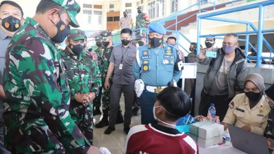 Daerah Penerima Vaksinasi Rendah, TNI Al Gelar Serbuan Vaksinasi Nasional di Sumedang