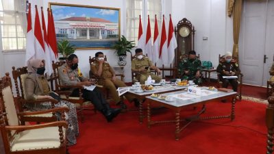 Wakil DPRD Titus