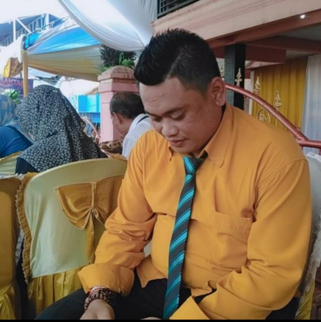 Kades Sukajadi Dede Suhendar