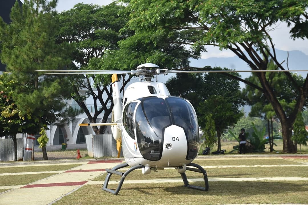 Helikopter Komandan wing 8 Lanud