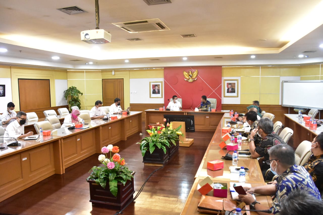 Kunjungan wabup ke Kementerian Koperasi UKM RI