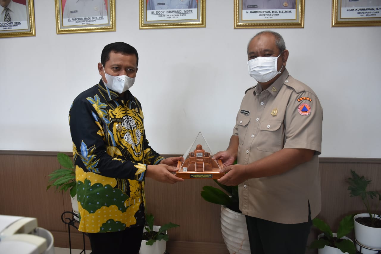 Bupati Sumedang Datangi BNPB