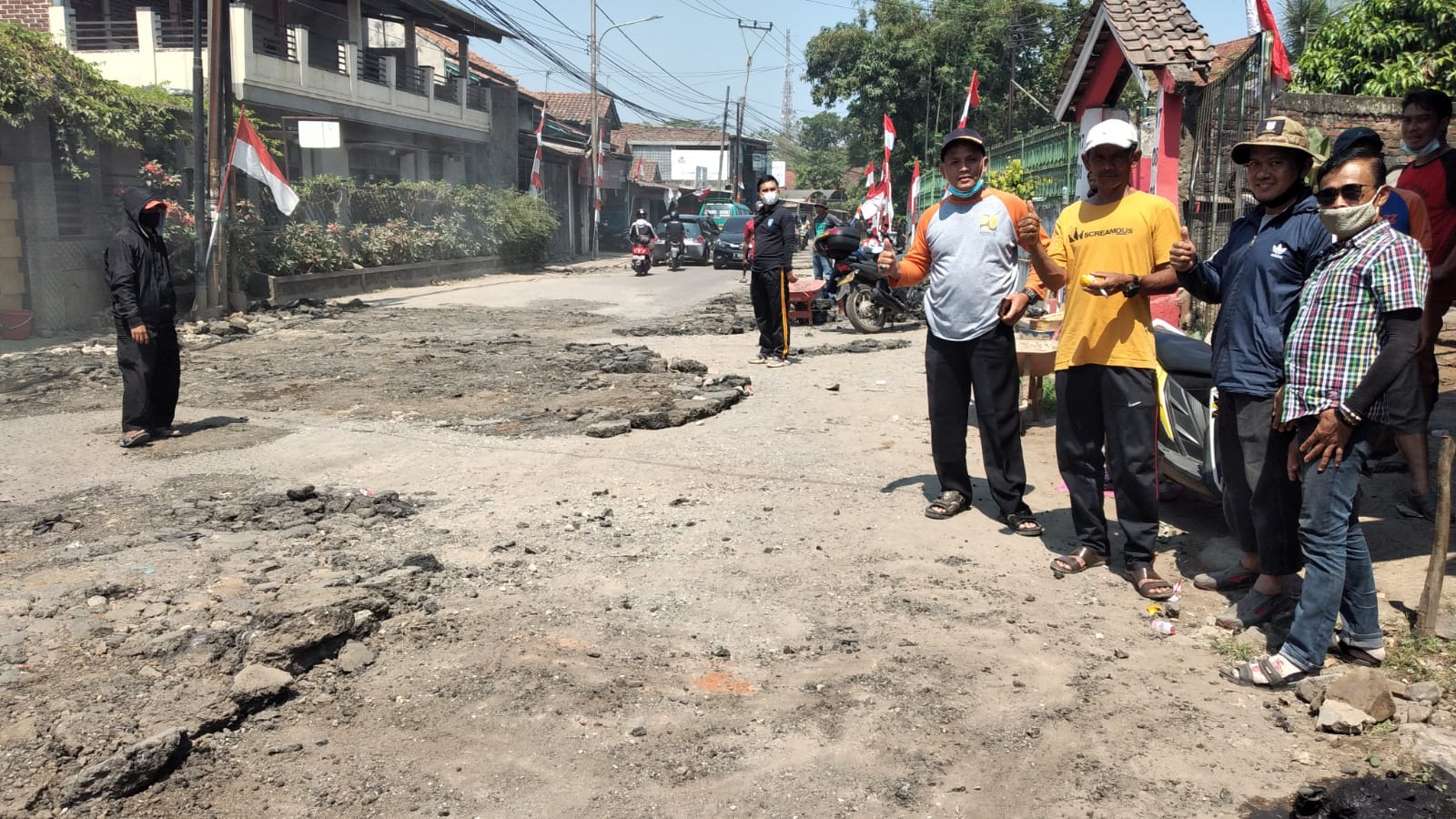 Pengaspalan warga dan pemdes
