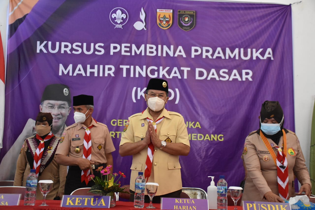 Wabup Erwan Buka Kursus Pembina Pramuka Mahir Tingkat Dasar