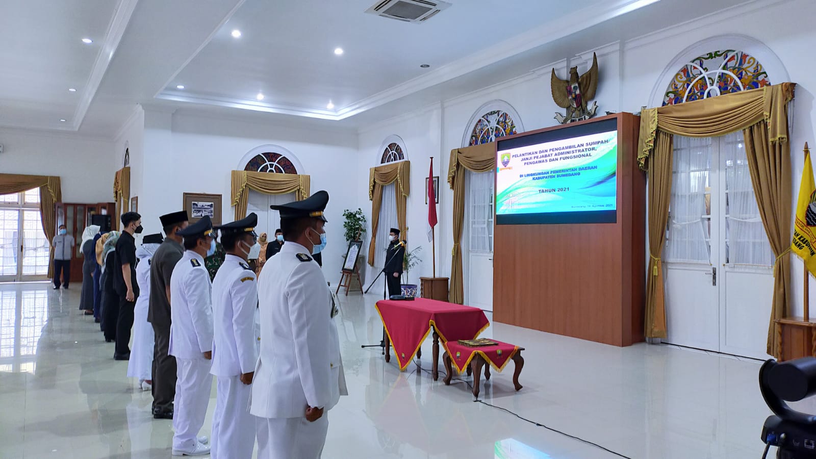 prosesi pelantikan