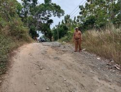 Infrastruktur Jalan Rusak Berat, Dinilai Jadi Penghambat Pertumbuhan Ekonomi Warga Surian