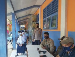 Persiapan Tatap Muka, Siswa Siswi SMPN 1 Cisitu Divaksin