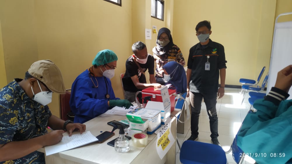 Penyandang Disabilitas divaksin