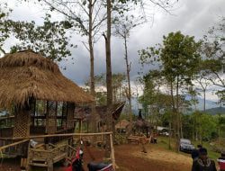 Ini Agro Wisata Sindang Reret Yang Menawarkan Panorama Alam Nan Eksotik