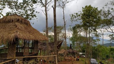 Wisata Sindang Reret