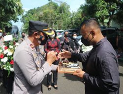 Waka Polres Sumedang Datangi Yonif 301, Ada Apa Ya?