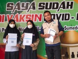 Finish, Santri Pondok Modern Al Aqsha Cibeusi Sudah Divaksin Dosis 2