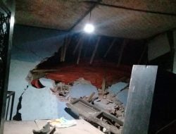 Satu Rumah di Sirnamulya Sumedang Rusak Berat Akibat Tertimpa TPT Ambruk