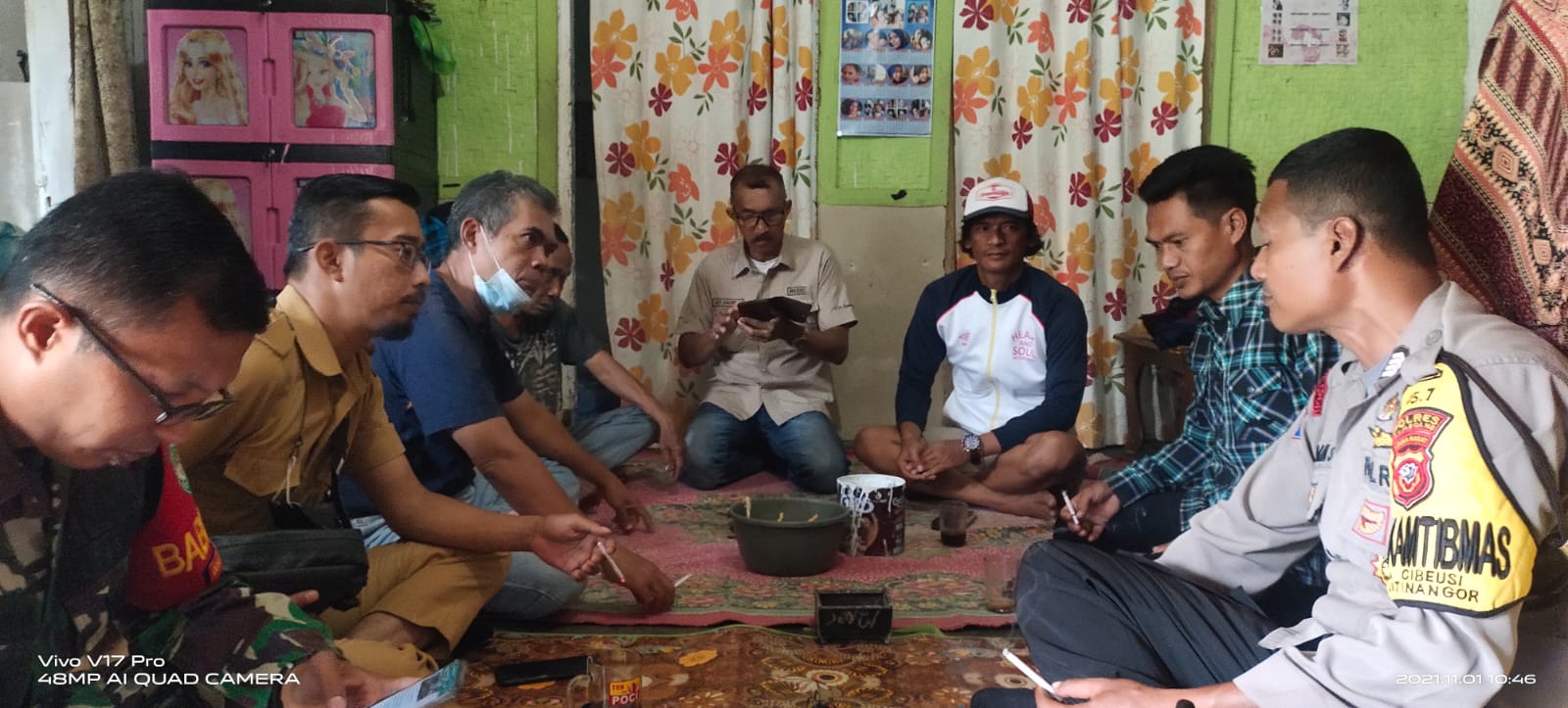 Warga dusun Citatah