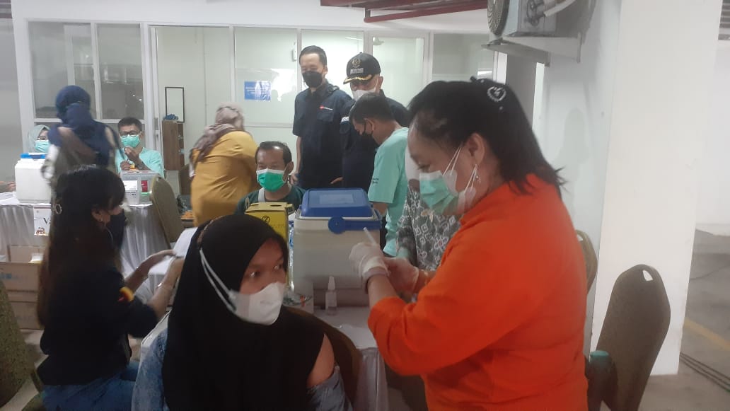 vaksin di Apartemen Taman Melati