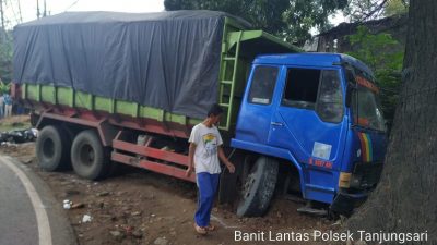 Ini Empat Orang Meninggal Dunia Dalam Kecelakaan Maut di Sumedang dan Kronologisnya