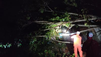 Dalam Sehari Tujuh Bencana Terjadi di Sejumlah Wilayah di Sumedang