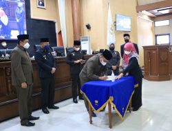 Ilmawan Harapkan Tujuh Pejabat Tinggi Pratama yang Baru Dilantik Segera Akselerasi Visi Misi Sumedang Simpati