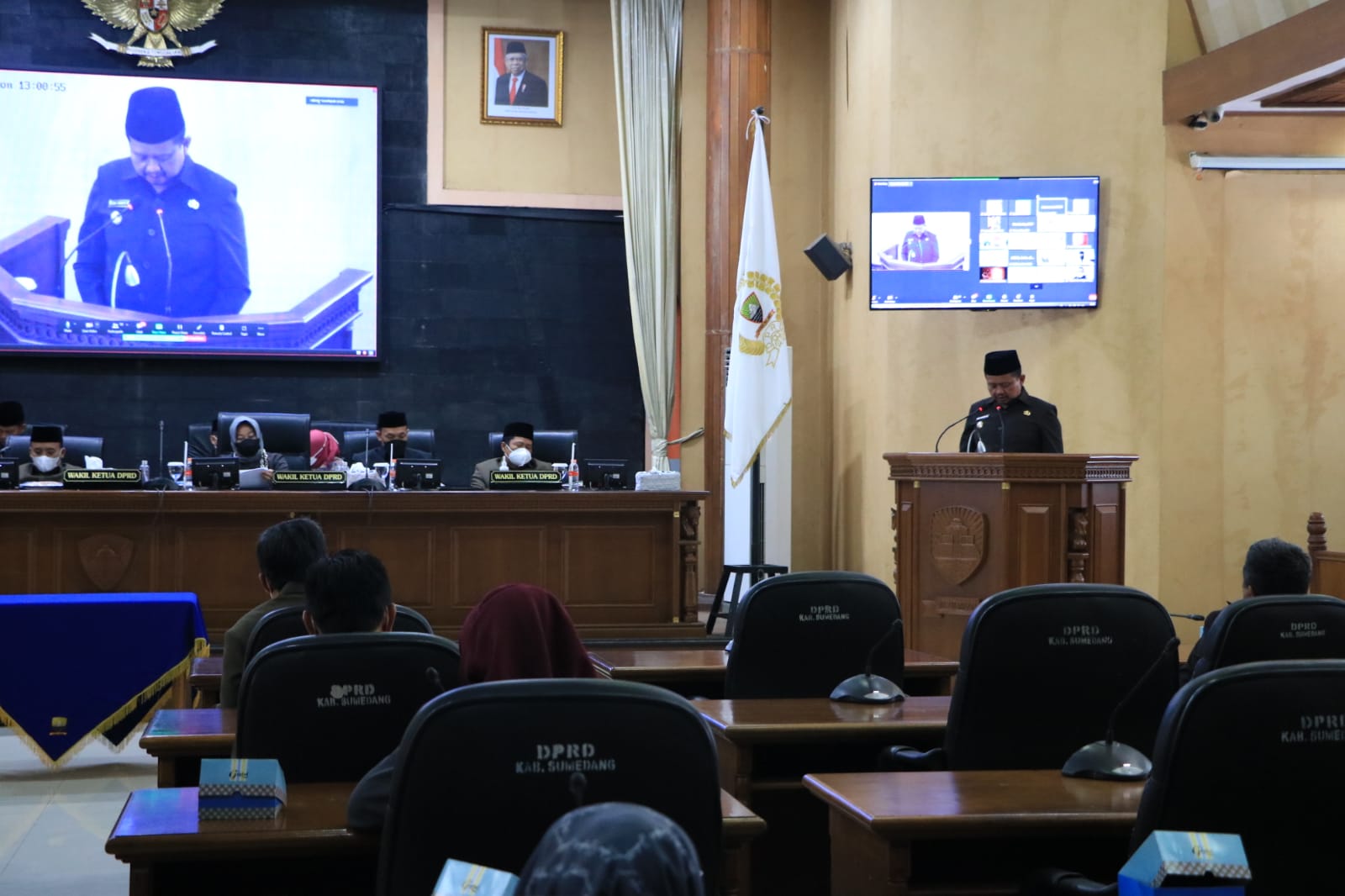 Paripurna DPRD Sumedang