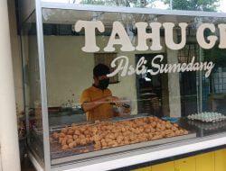 Tahu GK Sumedang Banyak Dikunjungi Masyarakat Hingga Pejabat
